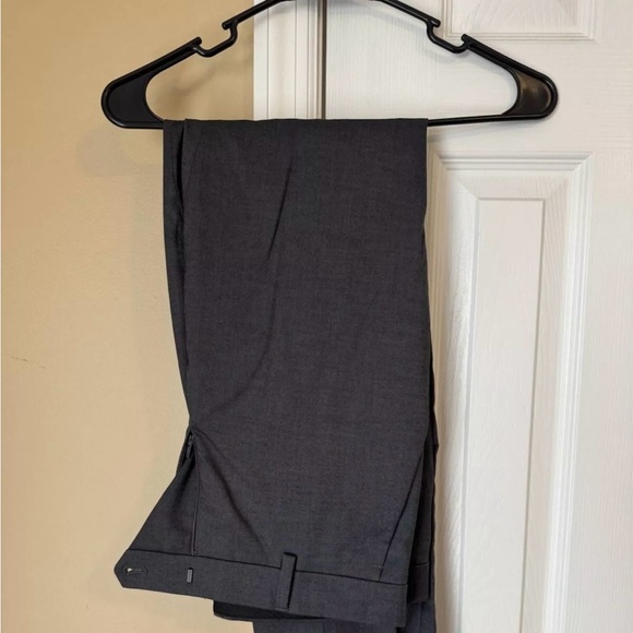 Express Slim men’s two-piece suit 36R - Picture 8 of 10